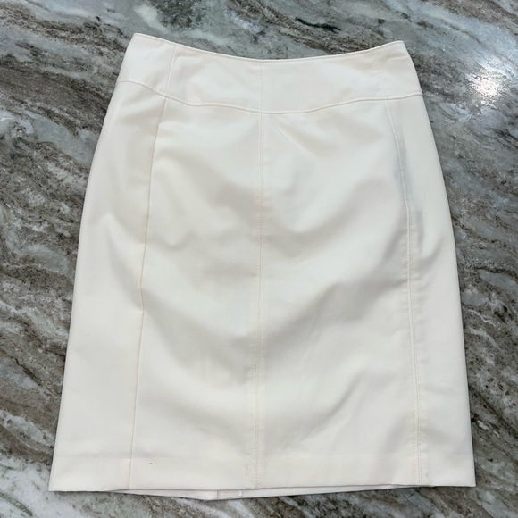 $15 Skirts-Worthington Women’s Cream Skirt, Style 1411273P, Size 6 - Picture 1 of 6